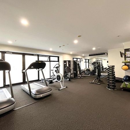 Highrise Studio Apartment W/ Ac, Pool & Gym In Auckland Cbd Exterior photo